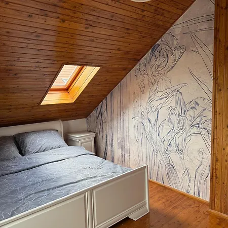 Przystanek Okrezna Apartamento *